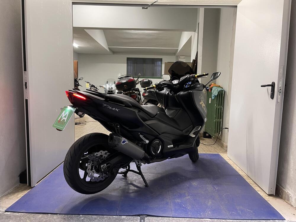 Yamaha T-Max 560 (2020 - 21) (4)