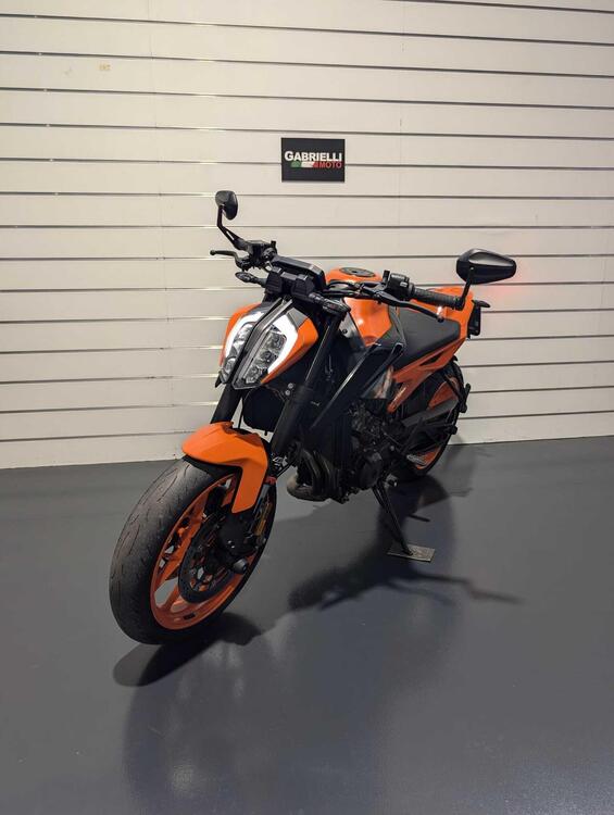 KTM 890 Duke GP (2022 - 23) (2)