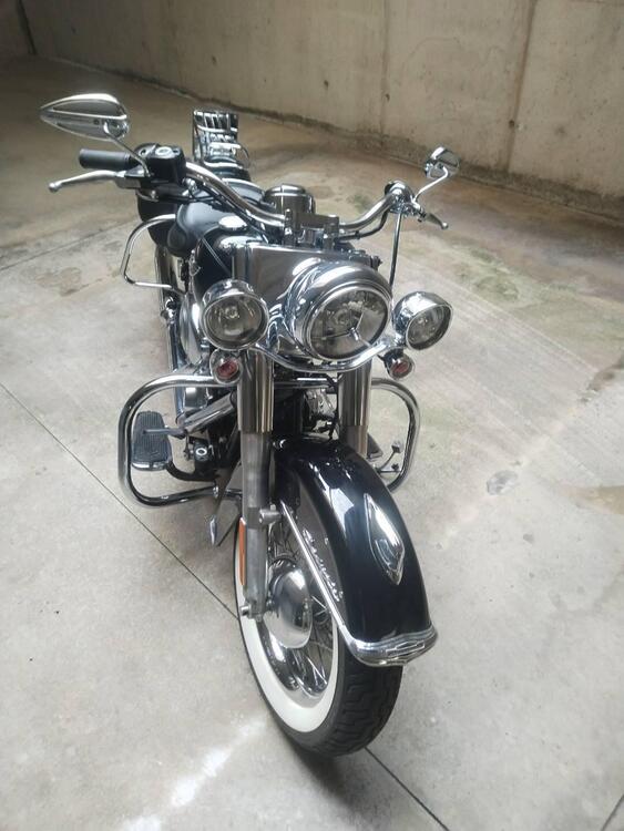 Harley-Davidson 1450 Deluxe (2005 - 06) - FLSTNI