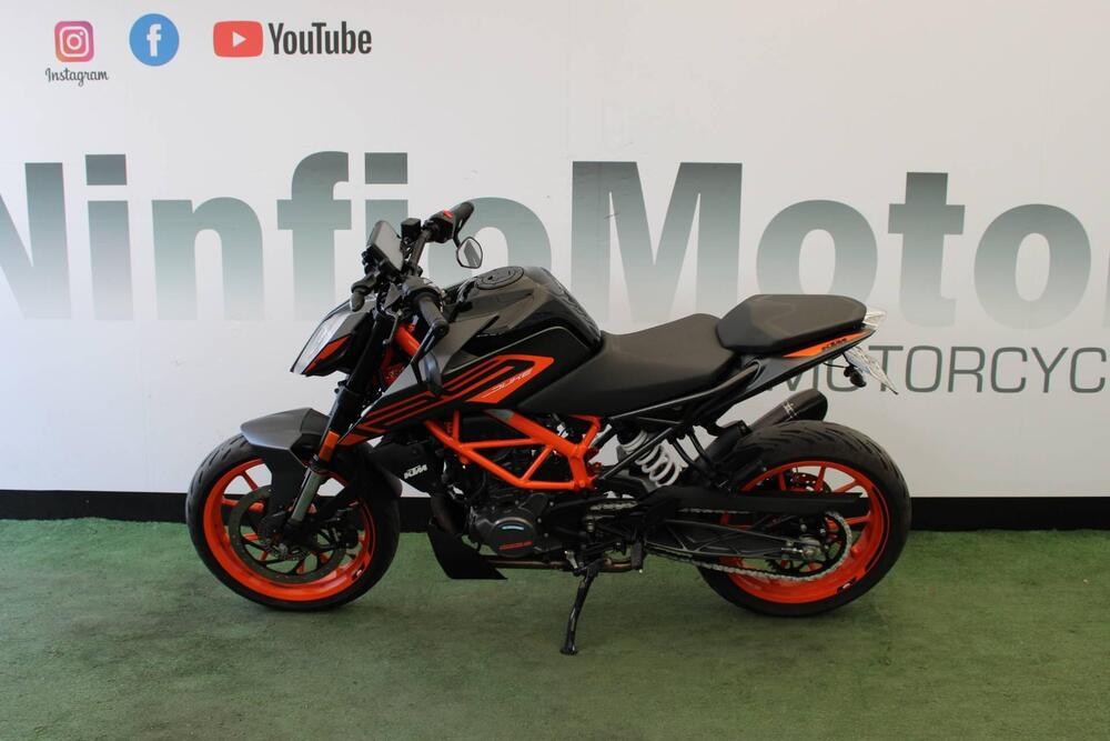 KTM 125 Duke (2021 - 23) (4)