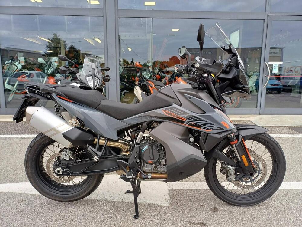 KTM 890 Adventure (2021) (4)