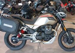 Moto Guzzi V85 TT Travel (2024) nuova