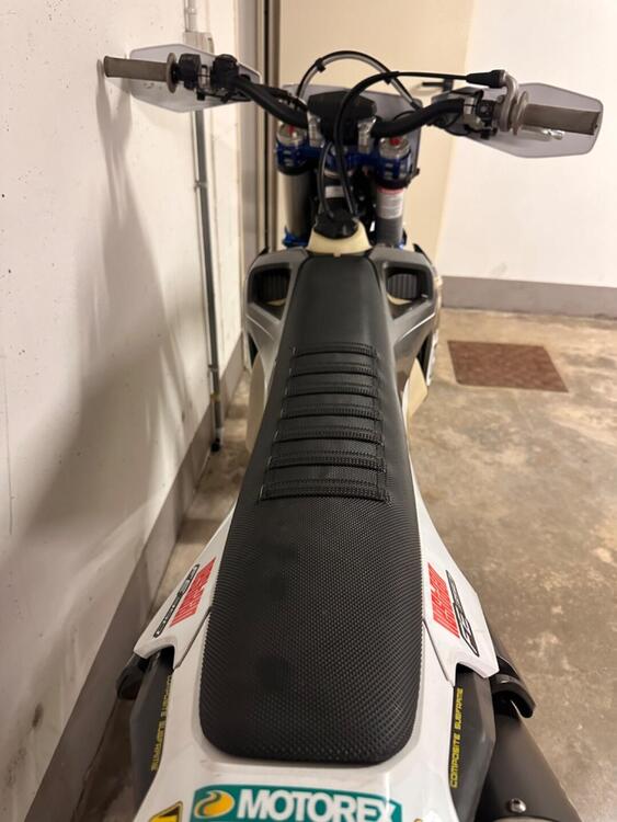 Husqvarna FE 350 Rockstar Edition (2022) (4)