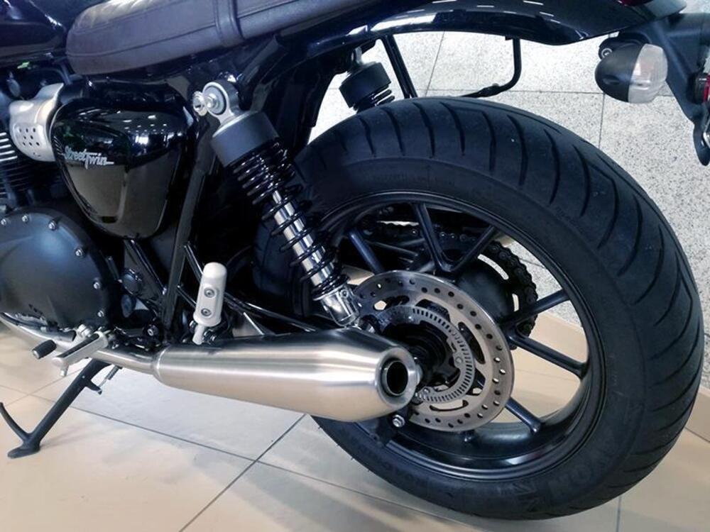 Triumph Street Twin 900 (2017 - 18) (3)