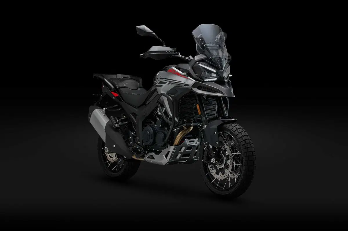 Nuova Morbidelli T1002VX: prezzo e caratteristiche della nuova maxi enduro (9)