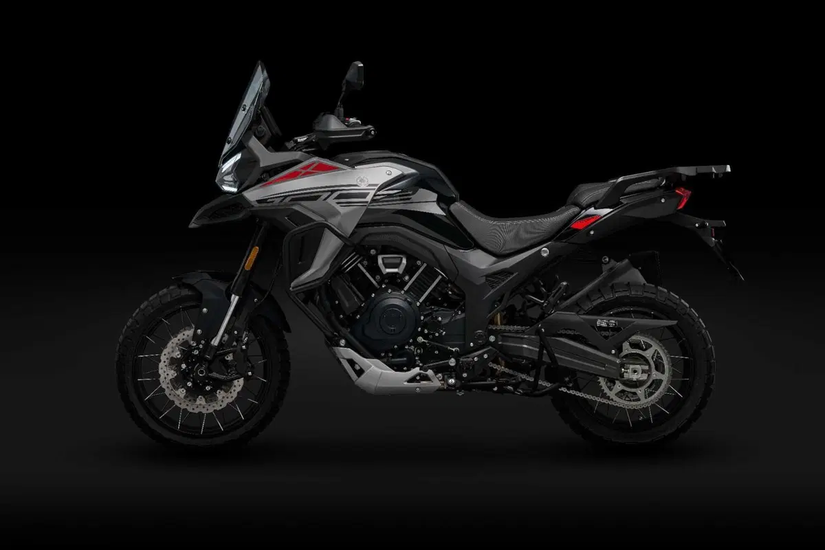 Nuova Morbidelli T1002VX: prezzo e caratteristiche della nuova maxi enduro (12)