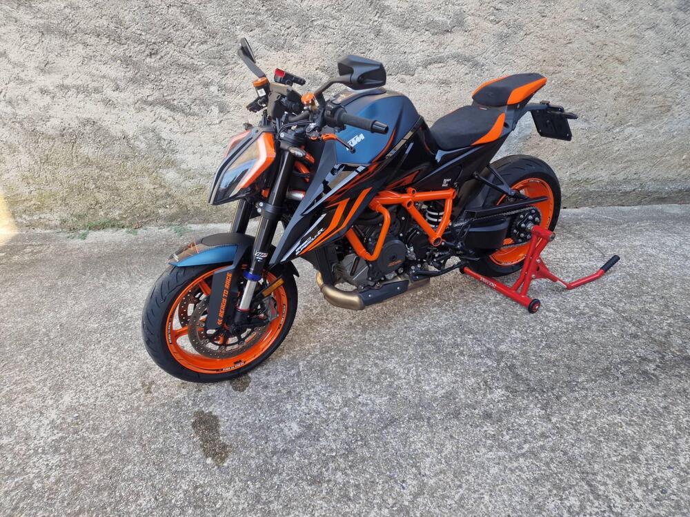 KTM 1290 Super Duke R Evo (2022 - 23) (3)