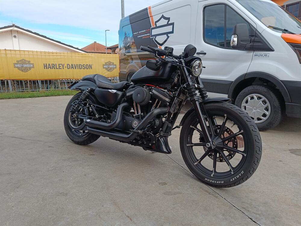 Harley-Davidson 883 Iron (2017 - 20) - XL 883N (2)