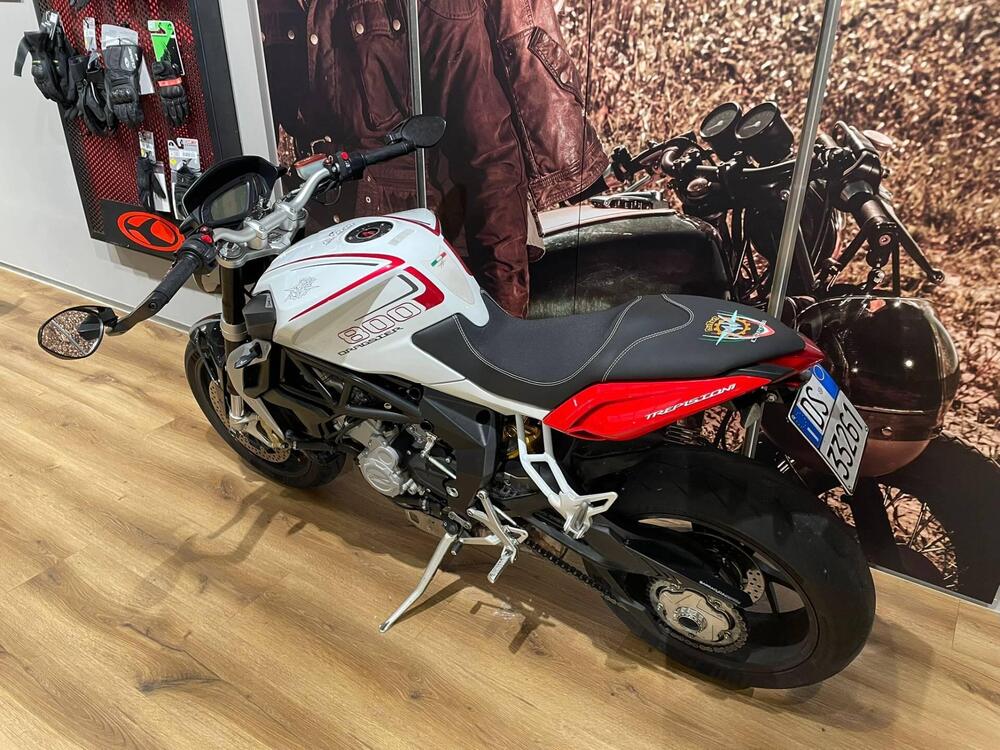 MV Agusta Brutale 800 (2012 - 15) (5)