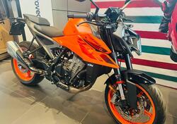 KTM 990 Duke (2024) usata