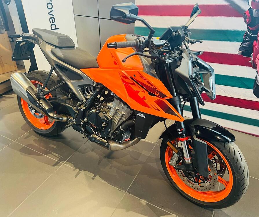 KTM 990 Duke (2024) (3)