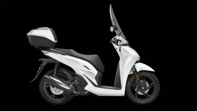 Honda SH 150i (2024 - 25) (2)