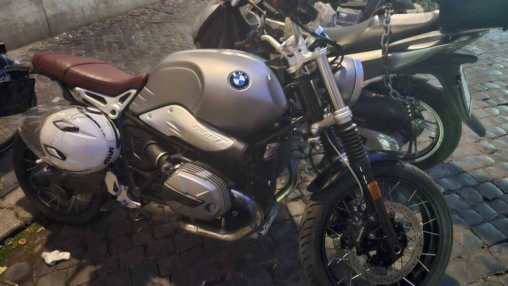 Bmw R nineT Scrambler (2021 - 24) (2)