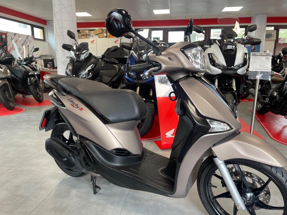 Piaggio Liberty 125 3V S ABS (2021 - 24) (2)