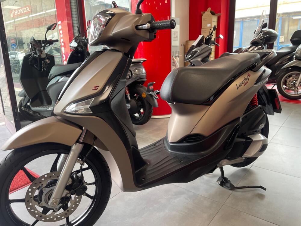 Piaggio Liberty 125 3V S ABS (2021 - 24) (3)