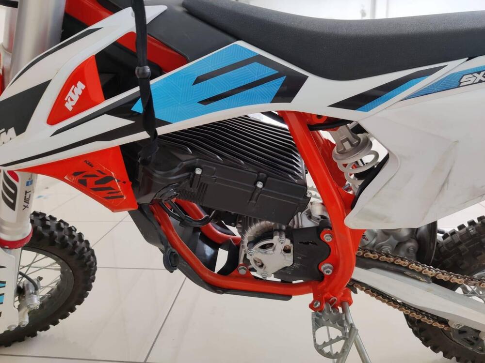 KTM SX-E 5 (2023 - 24) (3)