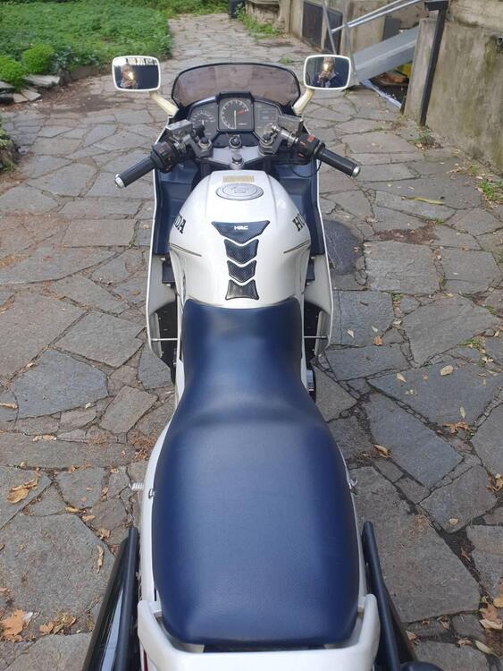 Honda VFR 750 RC (5)