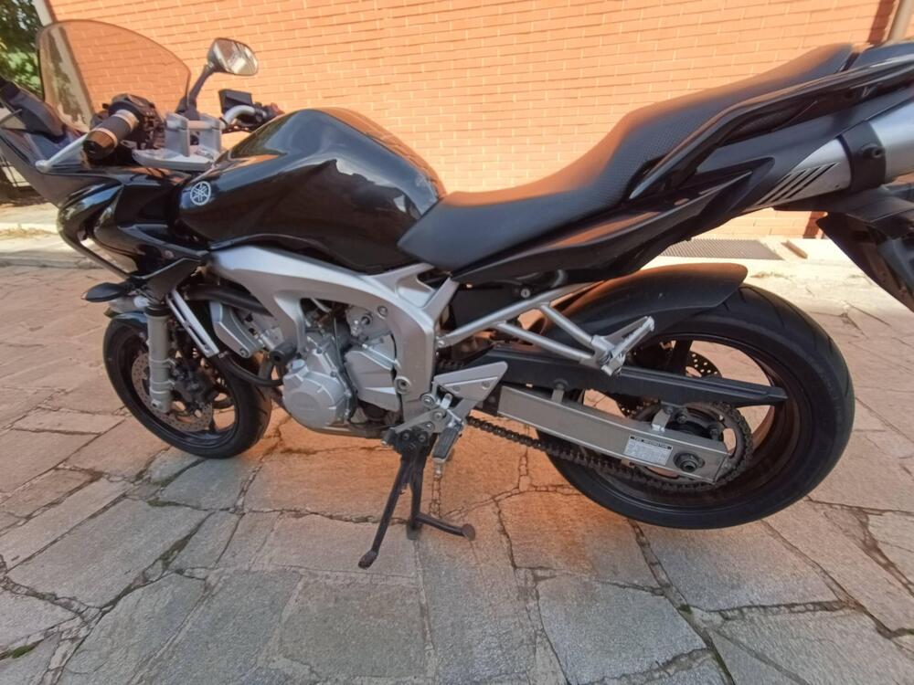 Yamaha FZ6 Fazer (2004 - 07) (5)