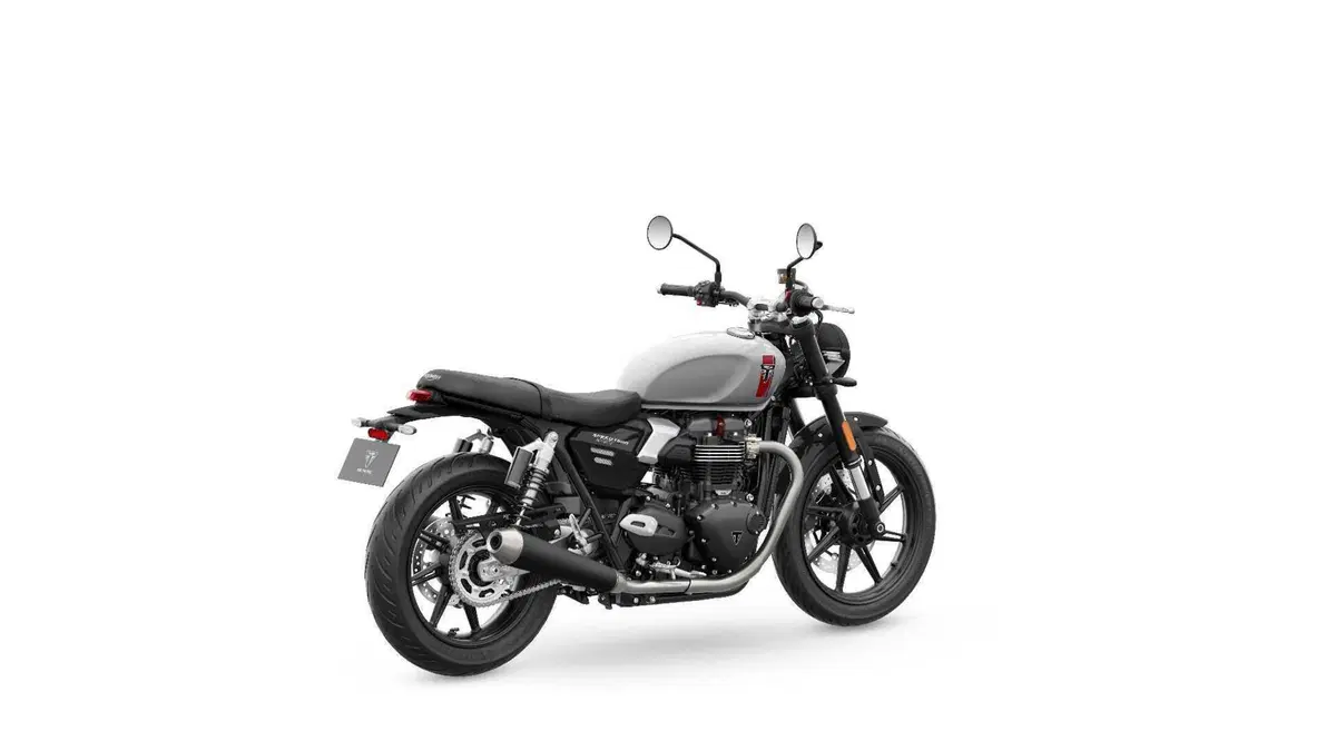 Triumph Speed Twin 900: ecco come cambia per il 2025 (5)