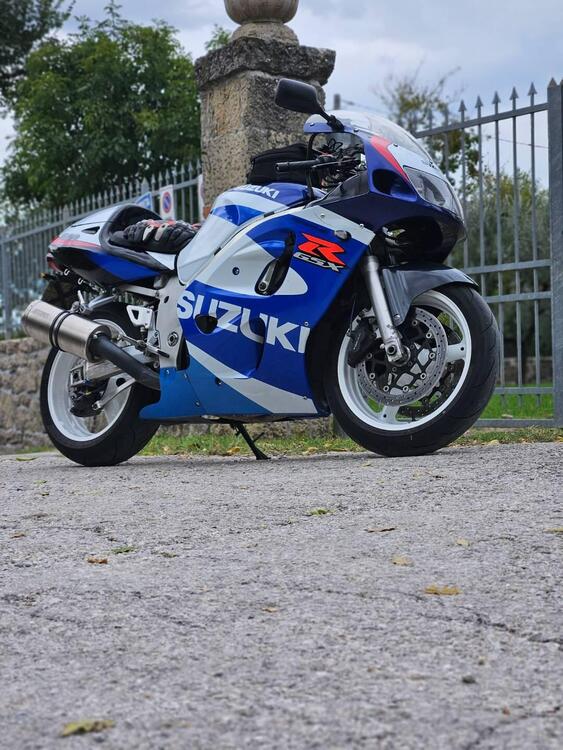 Suzuki GSX R 600 (1997 - 00) (3)