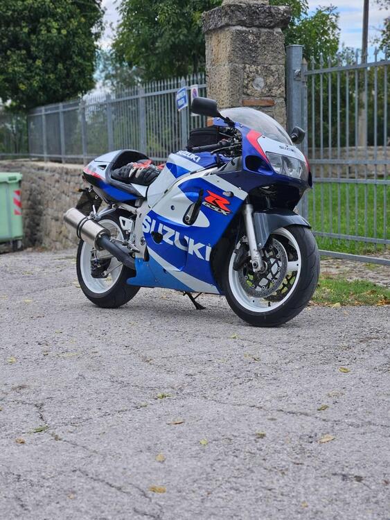 Suzuki GSX R 600 (1997 - 00) (4)