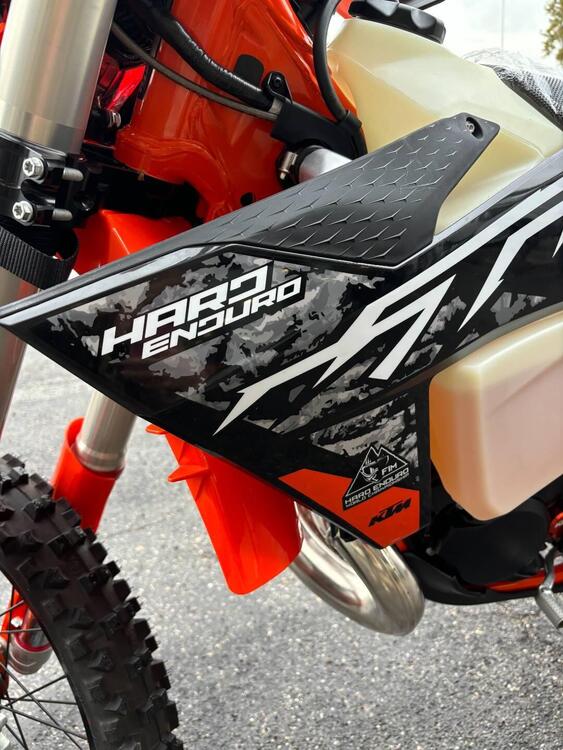 KTM 300 EXC Hardenduro (2025) (3)