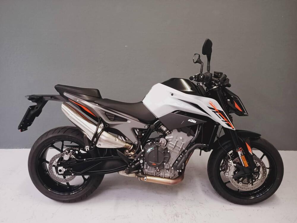 KTM 790 Duke L (2023 - 24)