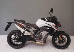 KTM 790 Duke L (2023 - 24) usata