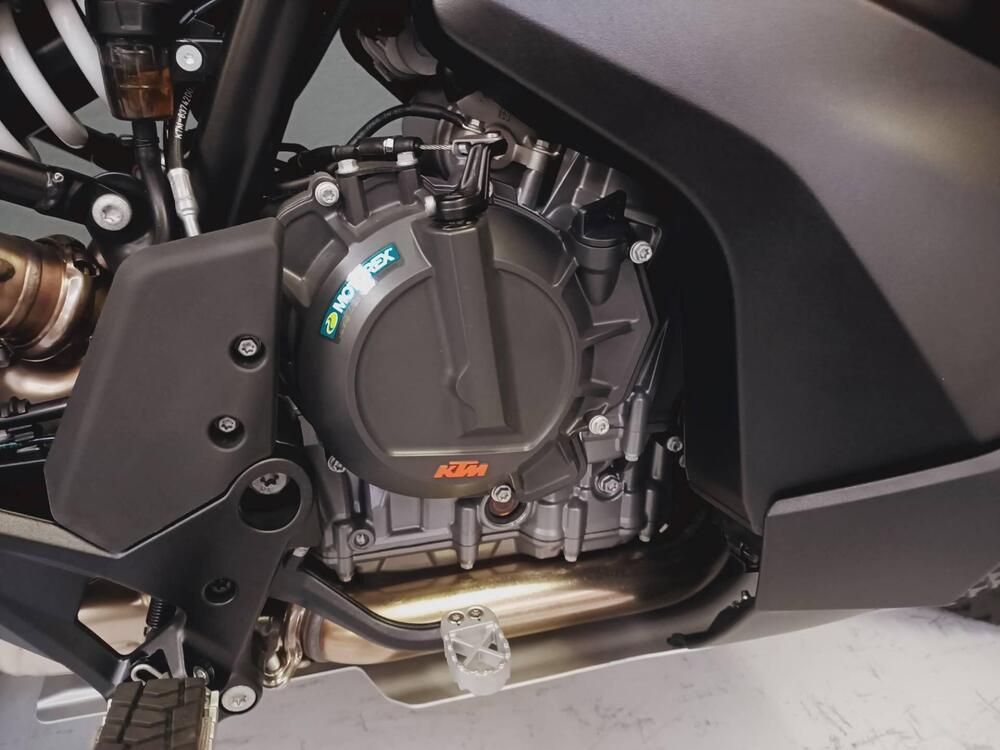 KTM 890 Adventure (2023 - 24) (5)