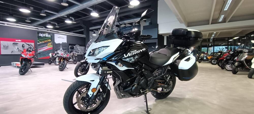 Kawasaki Versys 650 Tourer Plus (2021) (2)