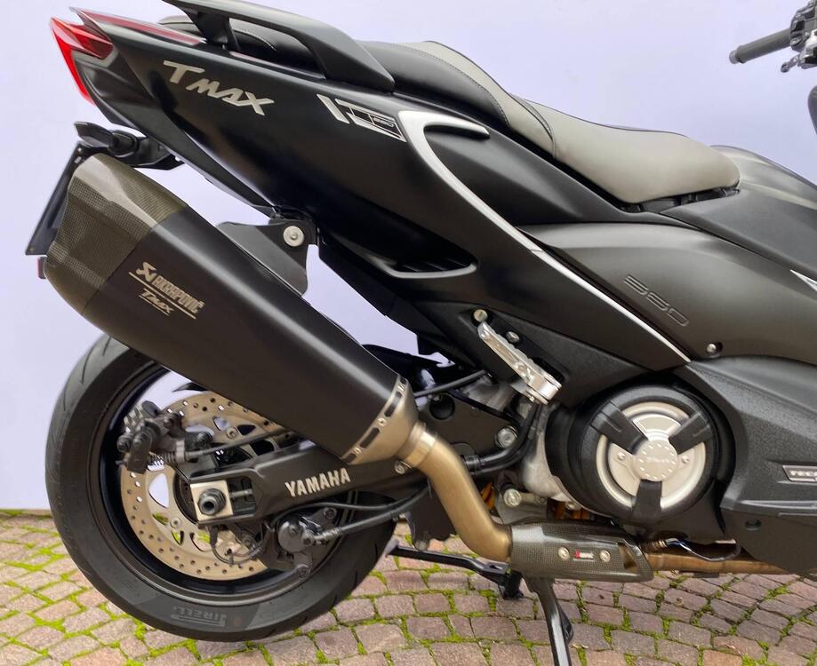 Yamaha T-Max 560 (2020 - 21) (3)