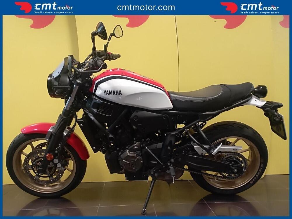 Yamaha XSR 700 (2021) (3)