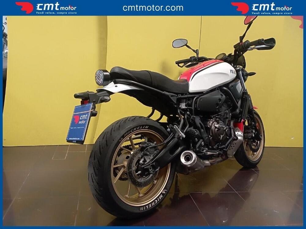 Yamaha XSR 700 (2021) (4)