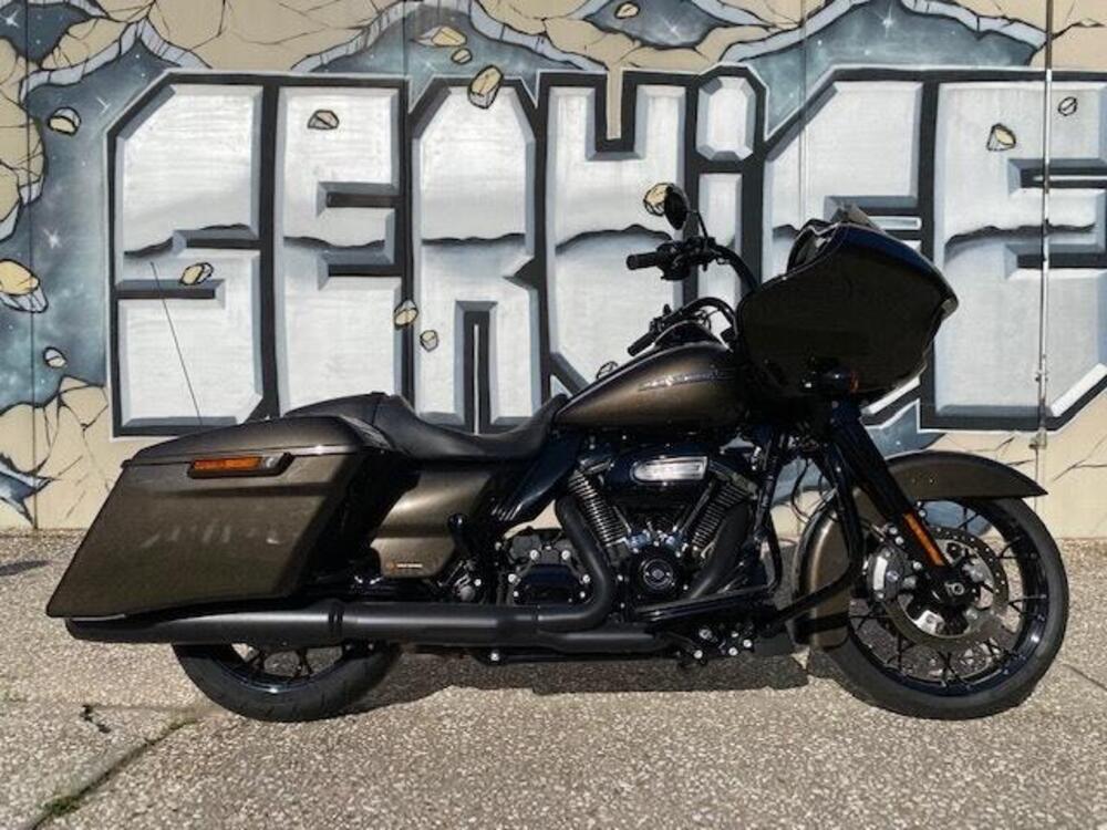 Harley-Davidson 114 Road Glide Special (2019 - 20) - FLTRXS