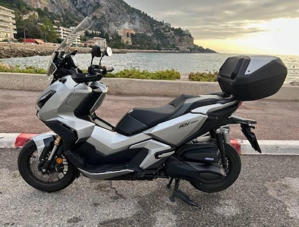 Honda ADV 350 (2022 - 24)