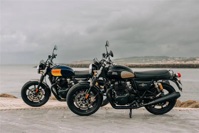 Royal Enfield Interceptor 650 (2021 - 26) (3)