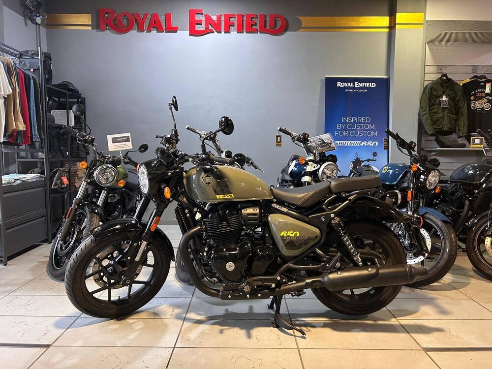 Royal Enfield Shotgun 650 (2024) (4)