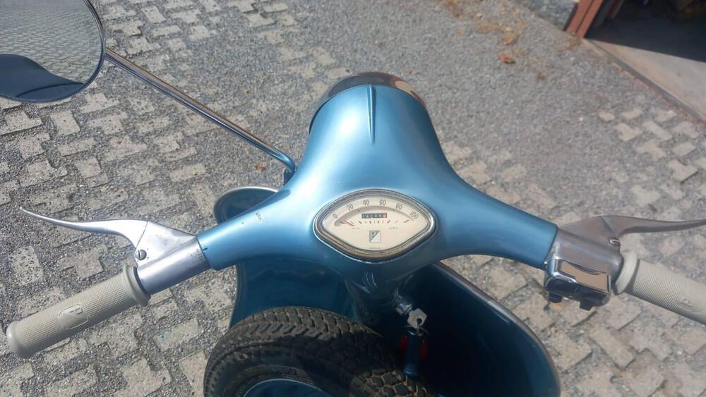 Piaggio Vespa 150 VBB (5)