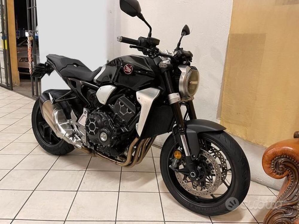 Honda CB 1000 R + Neo Sport Cafè (2019 - 20) (3)