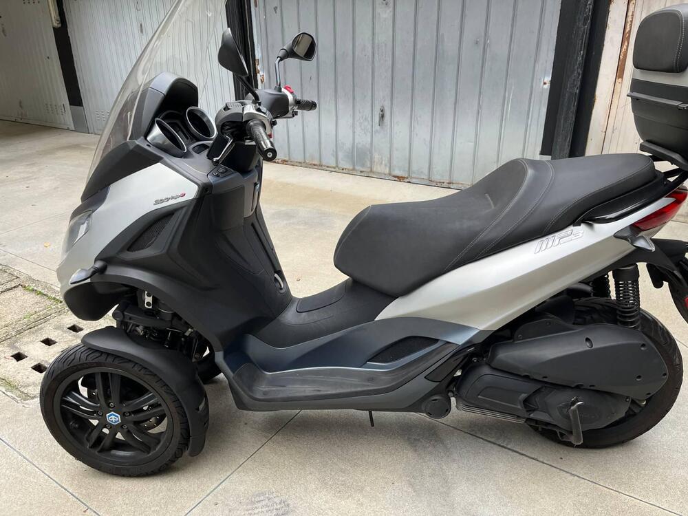 Piaggio Mp3 300 Hpe (2019 - 20) (2)