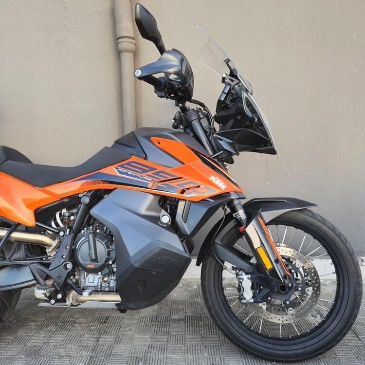 KTM 890 Adventure (2021) (3)