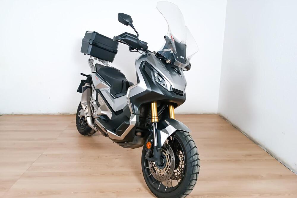 Honda X-ADV 750 (2017) (2)