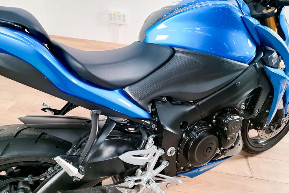 Suzuki GSX S 1000 F ABS (2014 -17) (4)