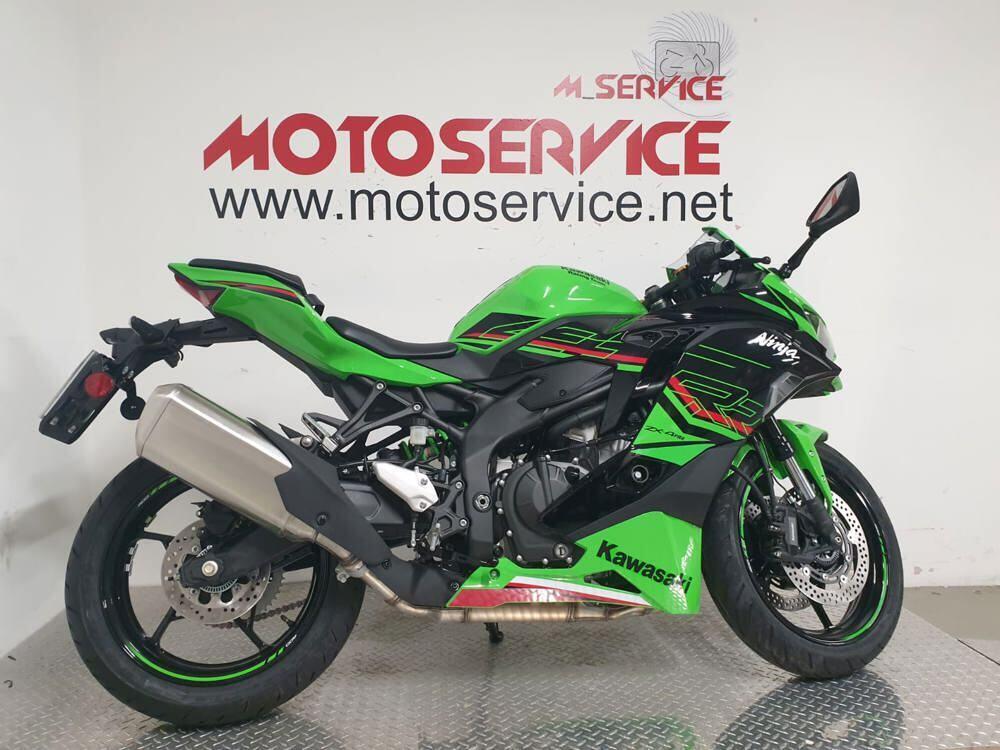 Kawasaki Ninja 400 (2023) (4)