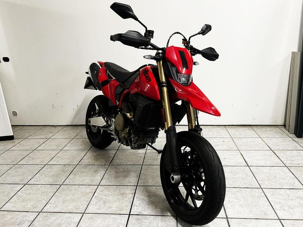 Ducati Hypermotard 698 Mono (2024) (5)