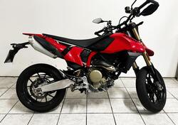 Ducati Hypermotard 698 Mono (2024) usata