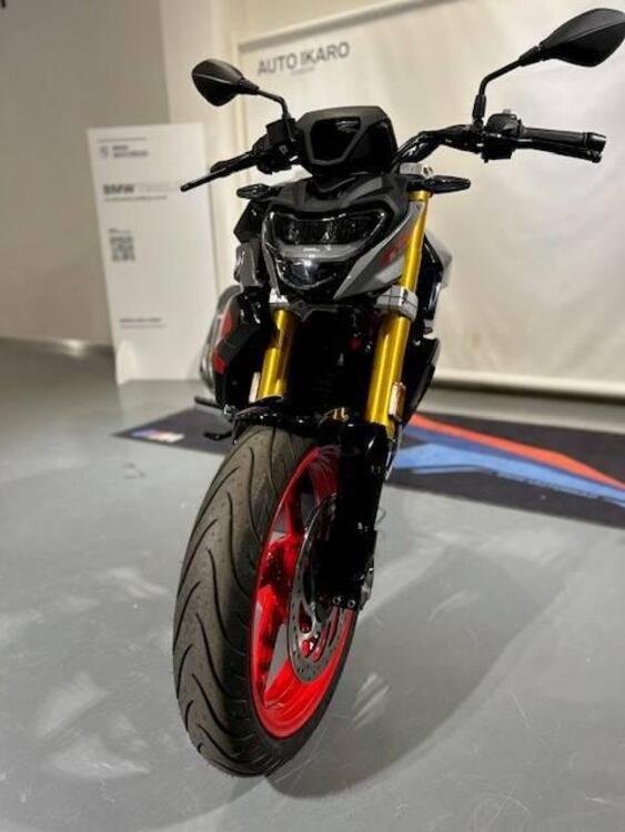 Bmw G 310 R (2021 - 25) (3)