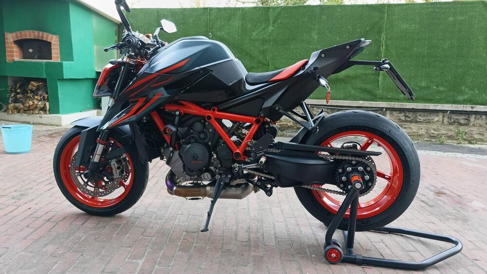 KTM 1290 Super Duke R (2022 - 23)