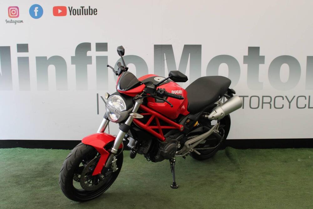 Ducati Monster 696 (2008 - 13) (3)