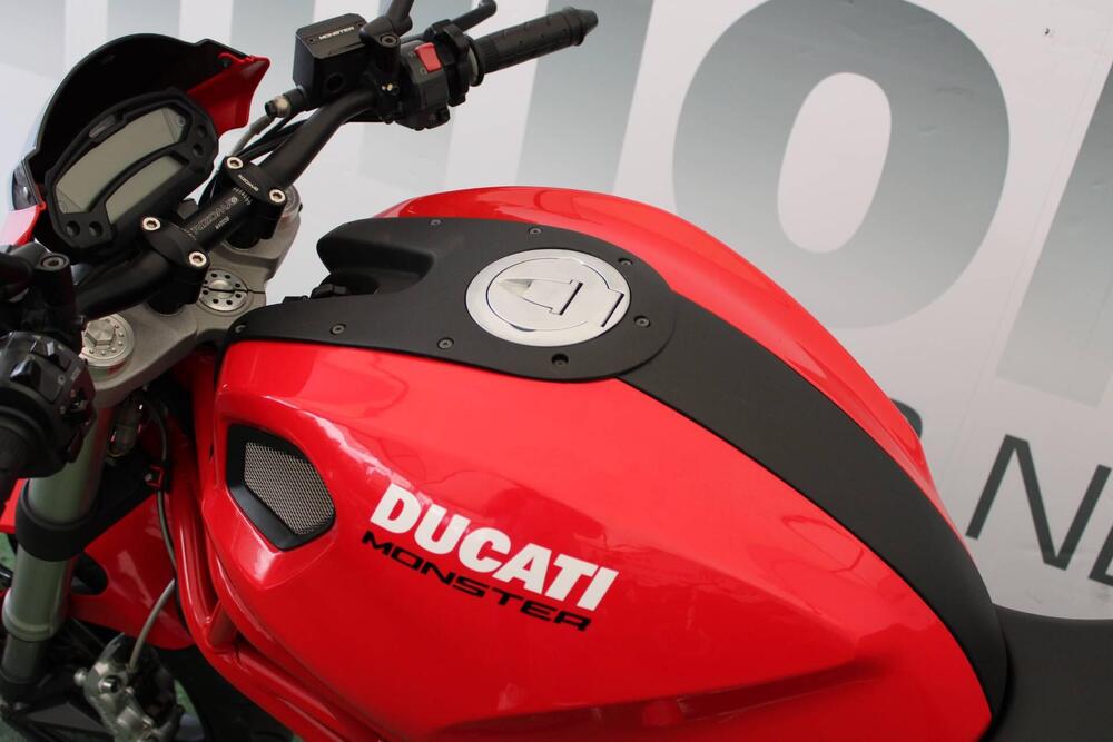 Ducati Monster 696 (2008 - 13) (5)